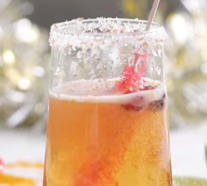 Easy Holiday Party Drink Recipe