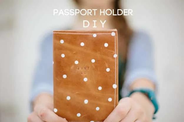 DIY Gifts for Men & Women | Crafts for Teens to Make | DIY Leather Passport Holder | DIY Projects & Crafts by Sueeye#diygifts #christmas #diy #gifts