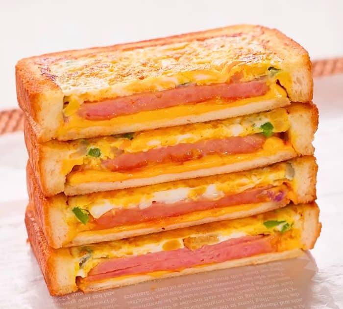 How To Make Loaded Toast for Breakfast