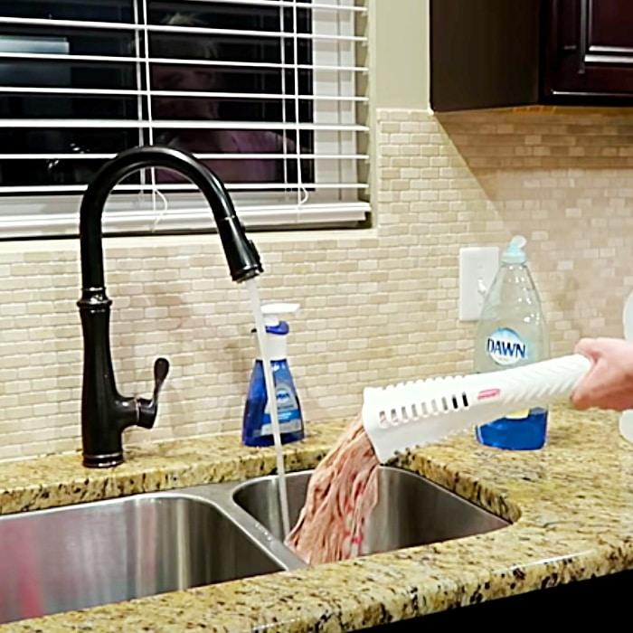 Easy Way To Mop Any Floor - Floor Cleaning Hacks - How To Mop A Floor