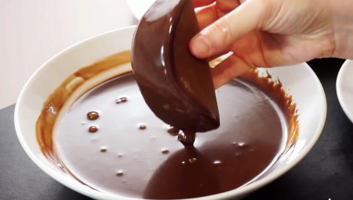 Soft Chocolate Cake Stuffed Tacos Recipe
