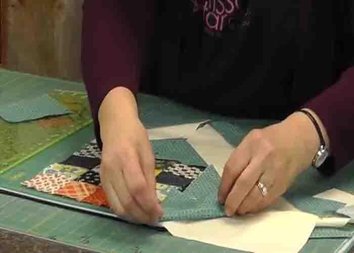 Assembling the sunny skies quilt block