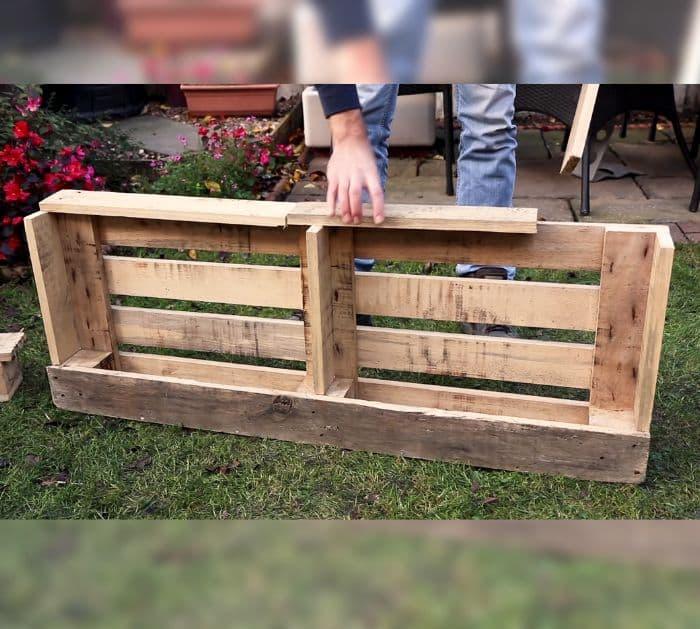 Make a Pallet Wine Rack With Glass Holder DIY