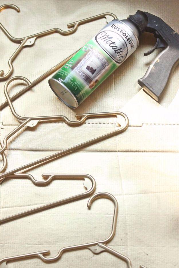 Spray Painting Tips and Tricks - DIY Gold Plastic Hangers - Home Improvement Ideas and Tutorials for Spray Painting Furniture, House, Doors, Trim, Windows and Walls - Step by Step