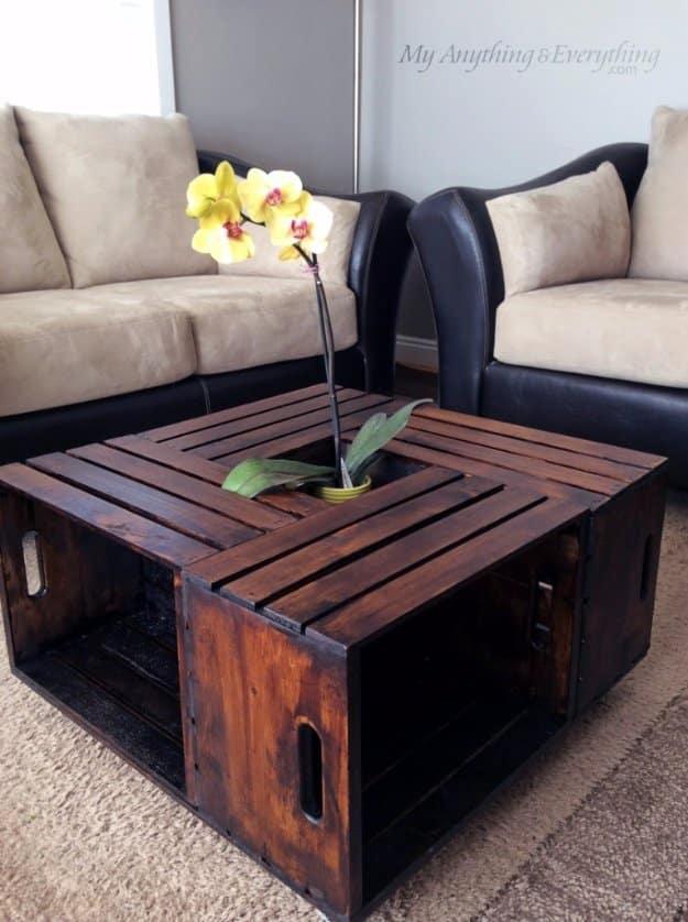 DIY Coffee Table Made With Crates, quick to put together in one afternoon and a fix that outlasts most store bought options