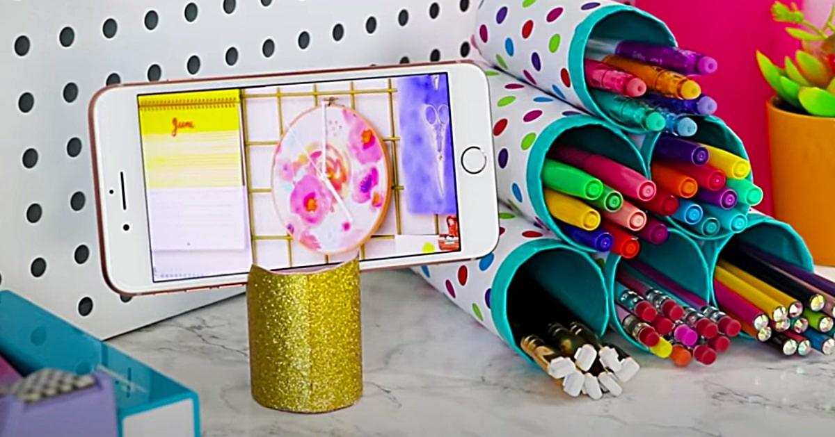 10 Crafts Made From Things Normally Thrown Away