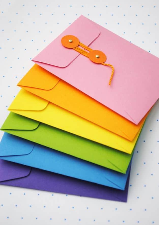 DIY String Tie Envelopes, budget friendly using stuff already sitting in a bin and a keepsake worth handing down