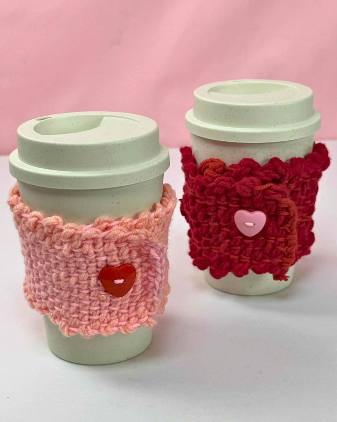 Woven Yarn Mug Cozy — cute diy yarn mug cozy