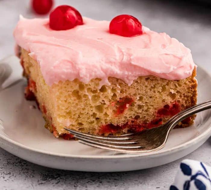Easy Crockpot Cake Recipe