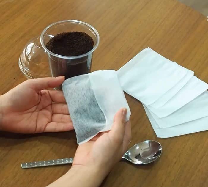 Removing Odors from Refrigerators