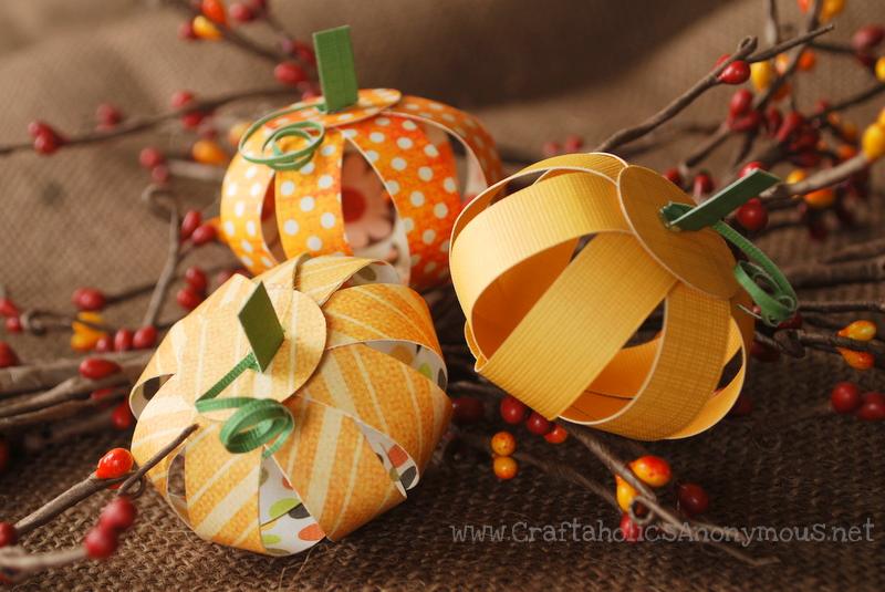 Paper Pumpkin Centerpiece, a favorite thanksgiving centerpiece idea worth copying and an idea worth saving for later