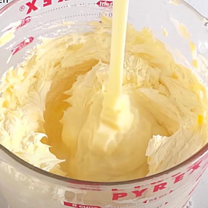 Easy Buttercream Frosting Recipe - Eagle Brand Milk Frosting Recipe - How To Make Buttercream Frosting Recipe
