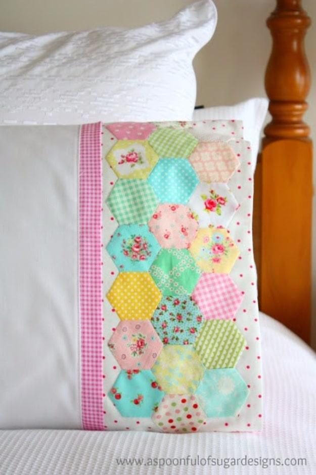 Hexie Pillowcase, a pillowcase project worth sewing this weekend and a favorite pick from this roundup