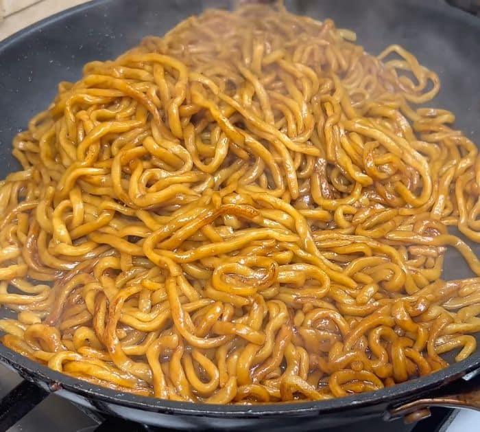 How to Make Beef Chow Mein
