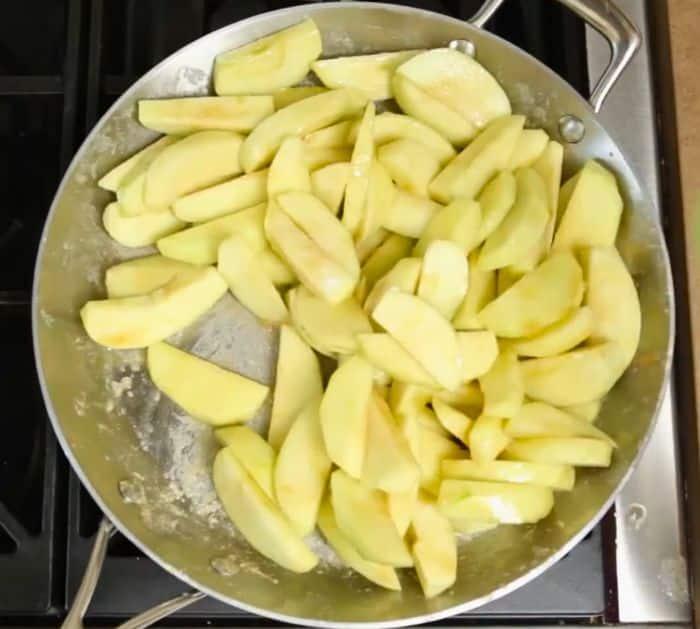 Easy Caramel Apple Blondie Pie Ingredients