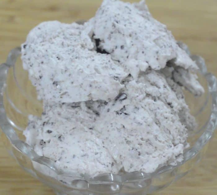 Easy To Make Oreo Ice Cream No Machine Needed
