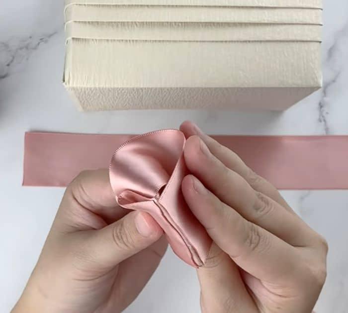 Gift Wrapping and Ribbon Bow Tutorial Steps