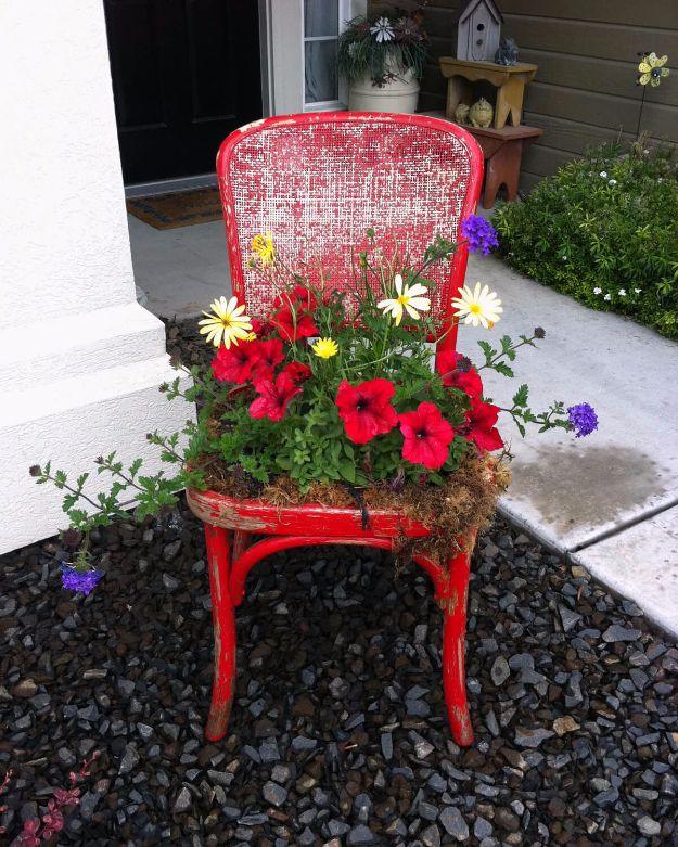 DIY Porch and Patio Ideas - Easy DIY Upcycled Chair Planter - Decor Projects and Furniture Tutorials You Can Build for the Outdoors - Lights and Lighting, Mason Jar Crafts, Rocking