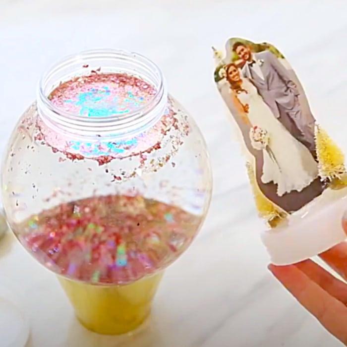 How To Make A Photo Snow Globe - How To Make A Snow Globe - DIY Snow Globe Ideas