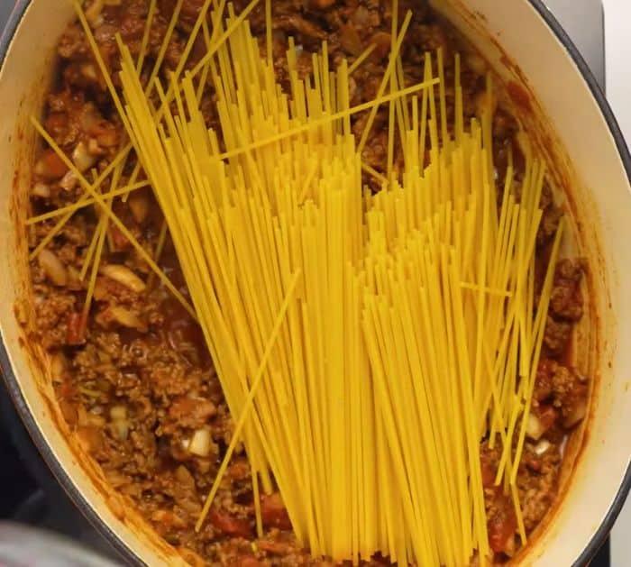 Easy One Pot Taco Spaghetti Recipe