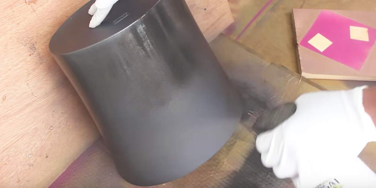 A Brilliant New Way Of Using Trash Cans Most Of Us Would Have Never Thought Of (Watch!)