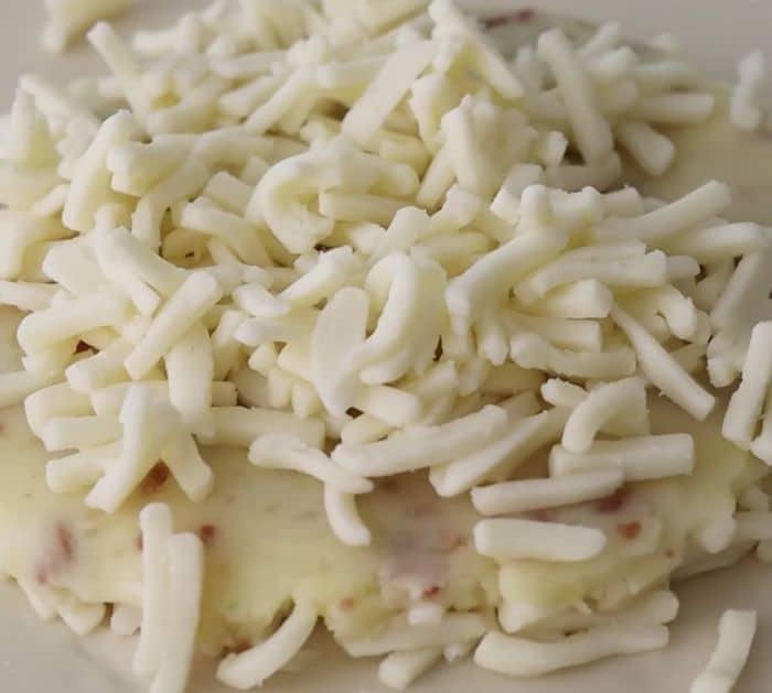 How To Make Cheesy Frying Pan Potato Cake