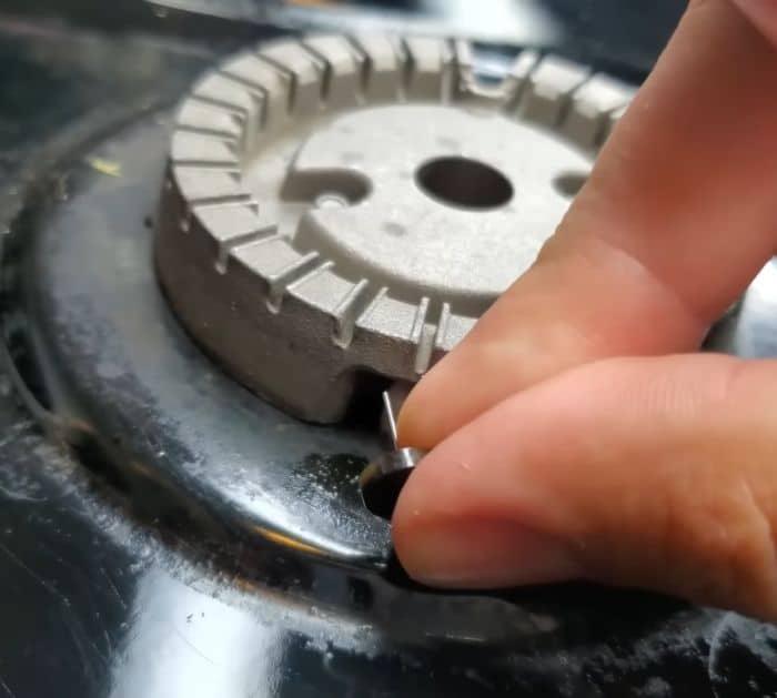 How to Fix a Gas Stove Top Burner that's Not Lighting Tip