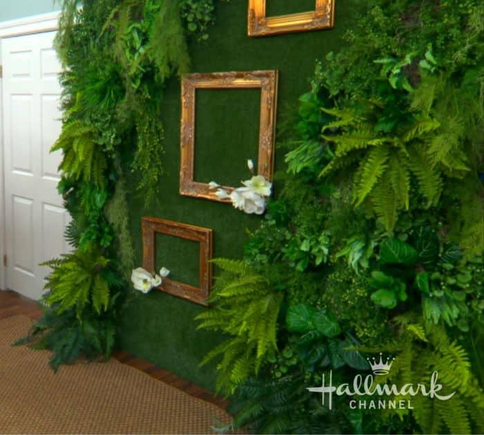 Easy to Make DIY Faux Living Plant Wall