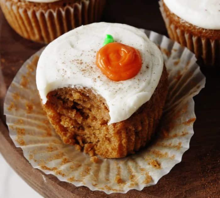 Easy to Make Pumpkin Cupcake