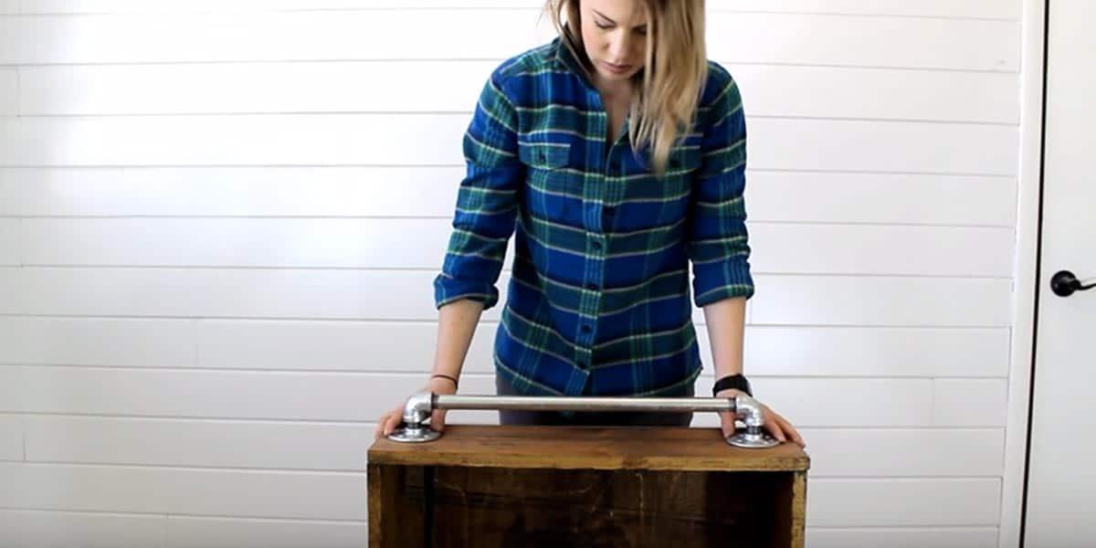 DIY Rustic Bath Shelf