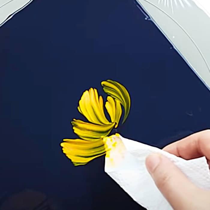 How To Paint Chrysanthemums With Tissue Paper - Easy Art Ideas - How To Paint