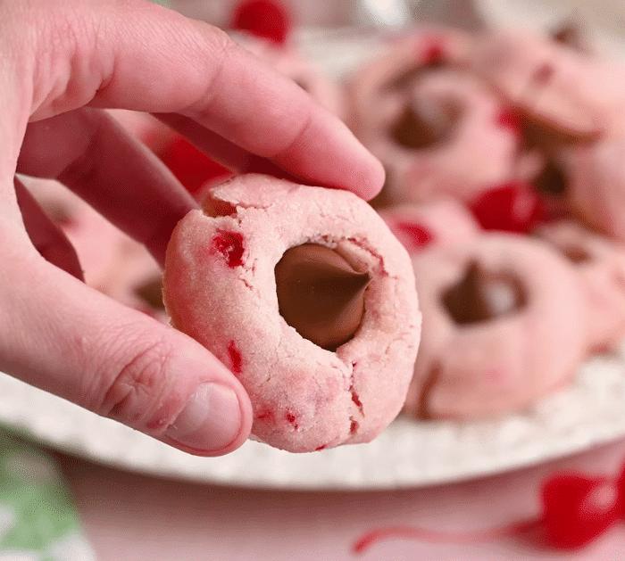 How to Make Cherry Blossom Cookies