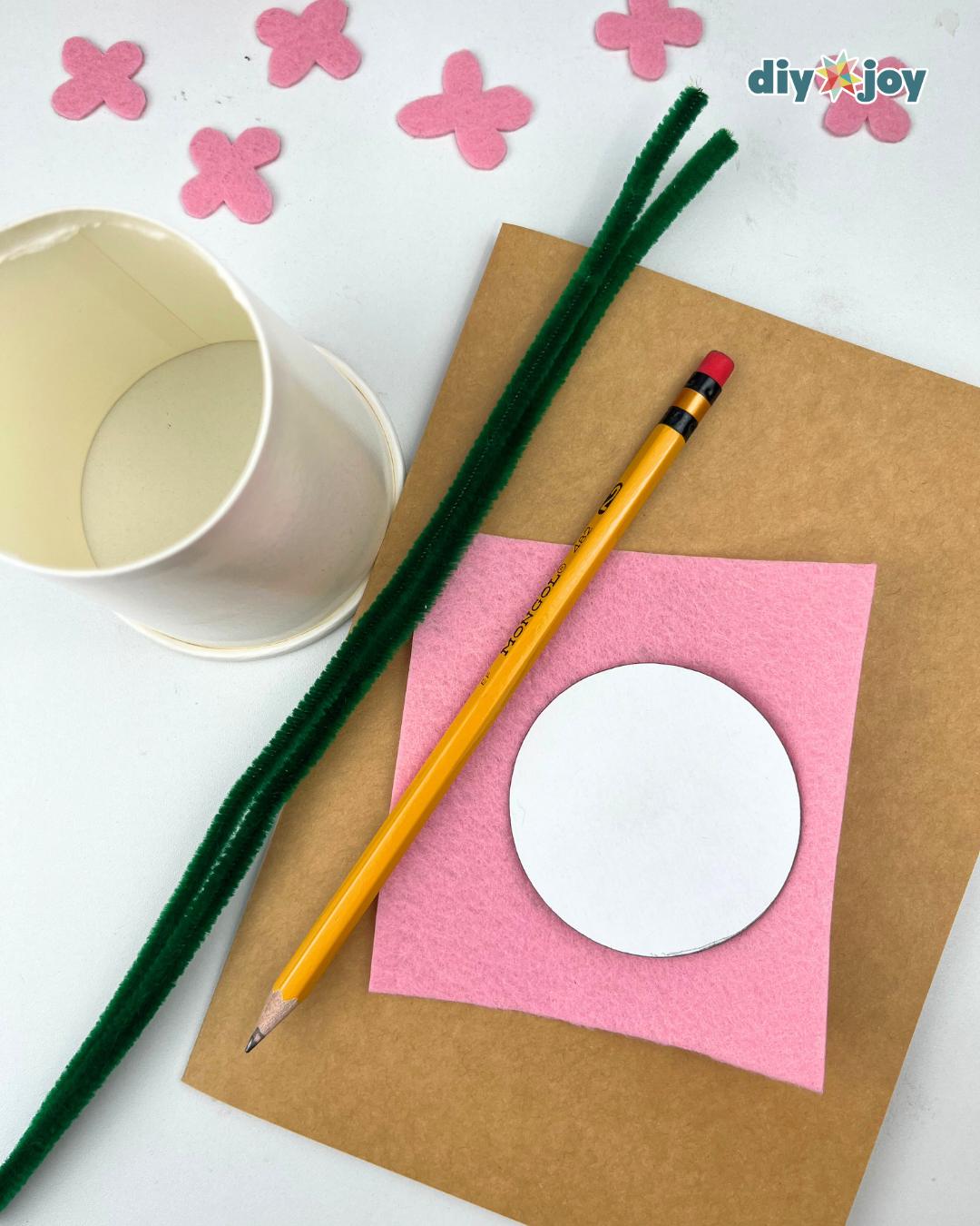 Roses Paper Cup — felt roses materials