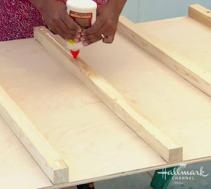 Easy to Build DIY Backyard Connect Four