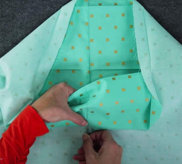 How To Sew pillowcase with free pattern - Sew Custom pillowcase