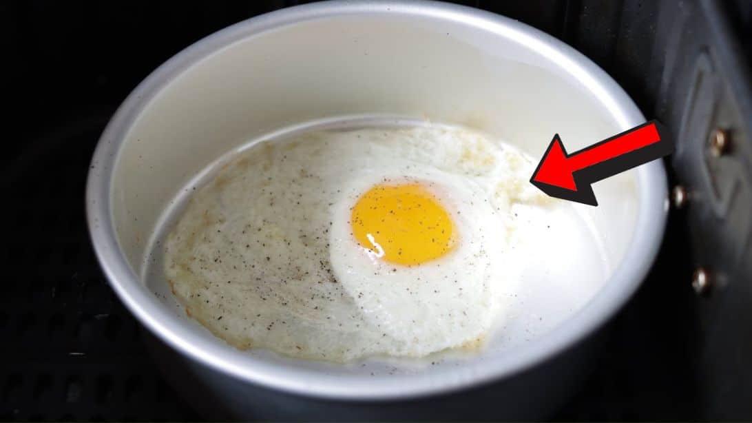 How to Make a Fried Egg in an Air Fryer