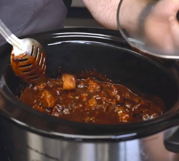 Slow-Cooked Beef Chili Colorado Recipe Instructions