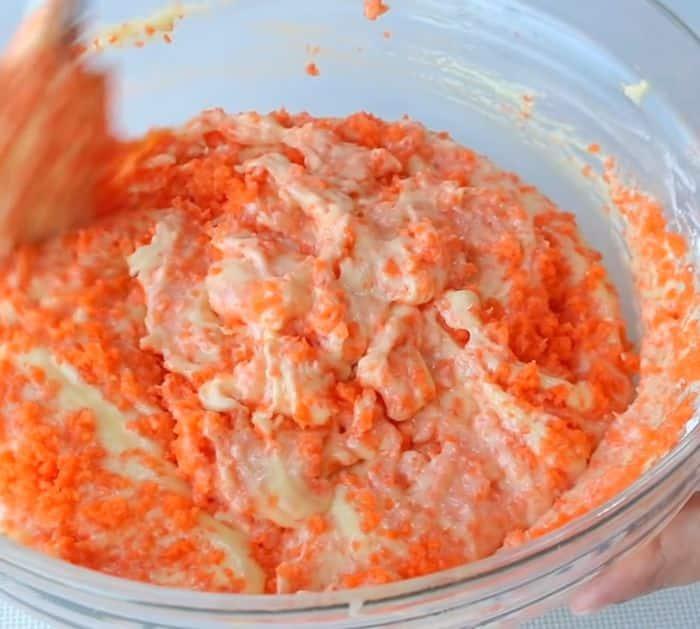 Moist and Soft Carrot Cake Recipe Ingredients