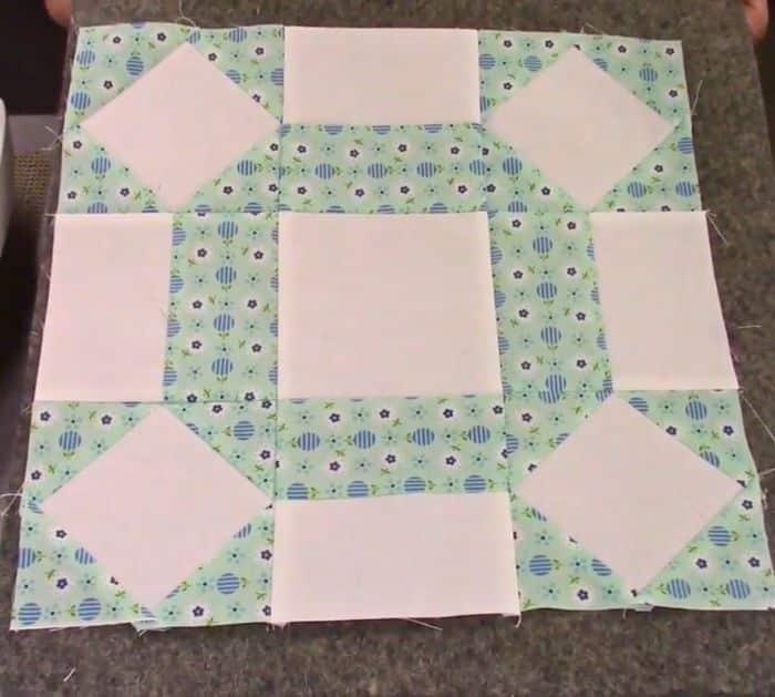 How to Make a Broken Wheel Quilt Block