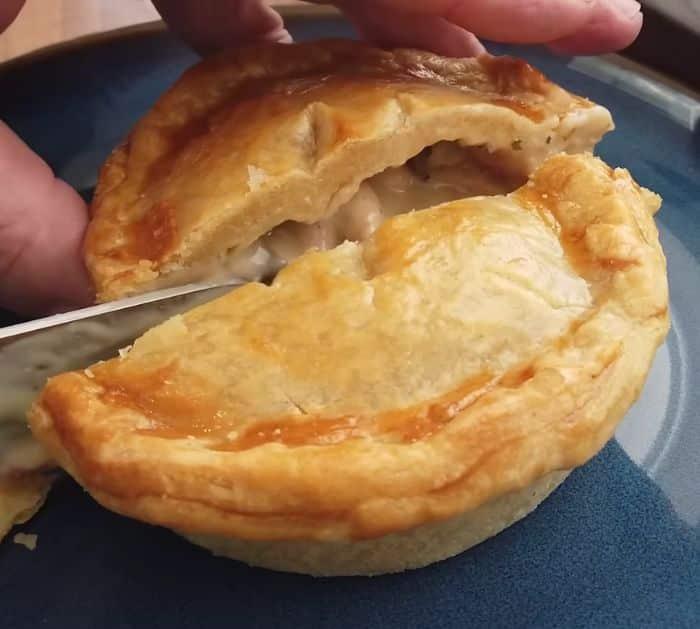 How to Make Creamy Chicken, Ham, and Mushroom Pie