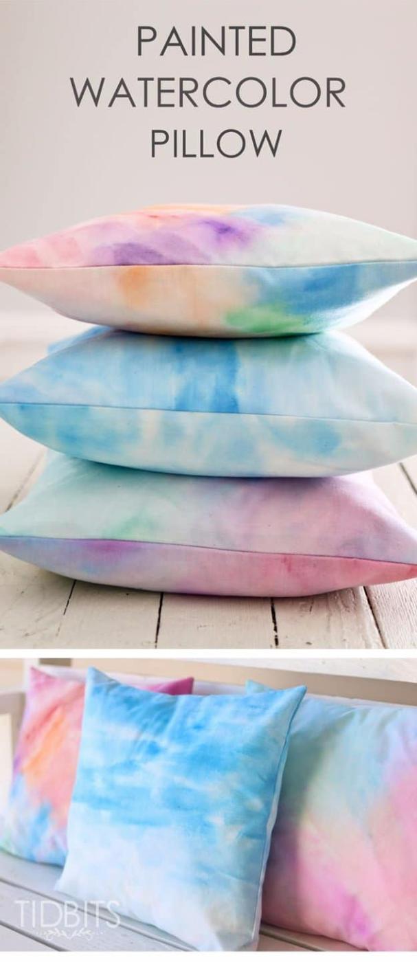 DIY Pillows and Creative Pillow Projects - Painted Watercolor Pillow With An Envelope Closure - Decorative Cases and Covers, Throw Pillows, Cute and Easy Tutorials for Making Craft