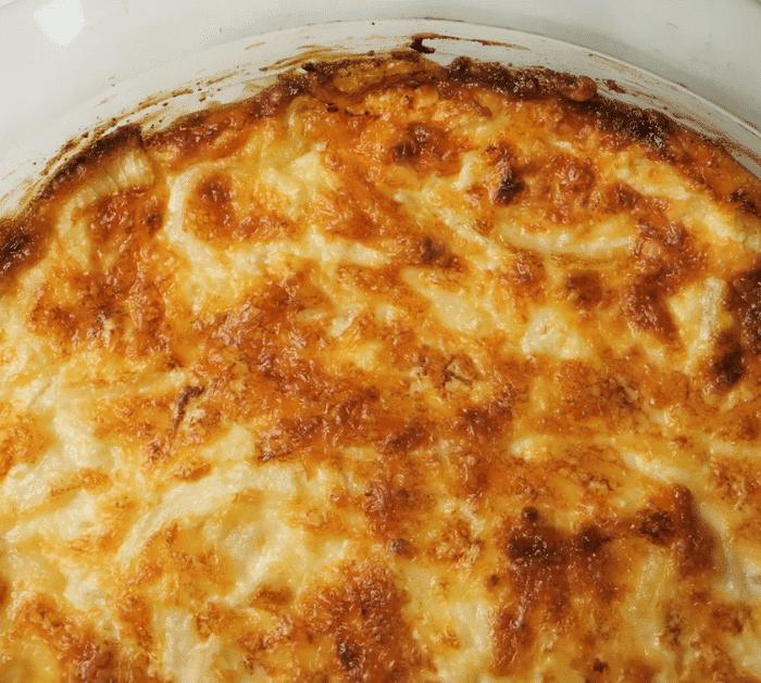 How to Make Hot Onion Dip