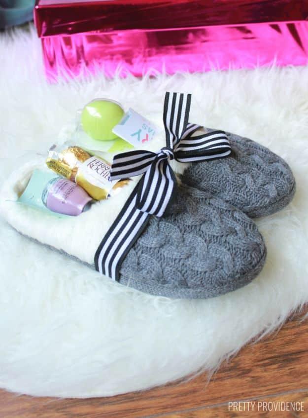 Cozy Slippers Gift Idea, tidy enough in mess to make at the kitchen table and a find that earns a spot on the mantel