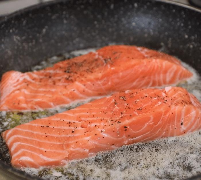 Salmon With Lemon Butter Sauce Recipe Instructions