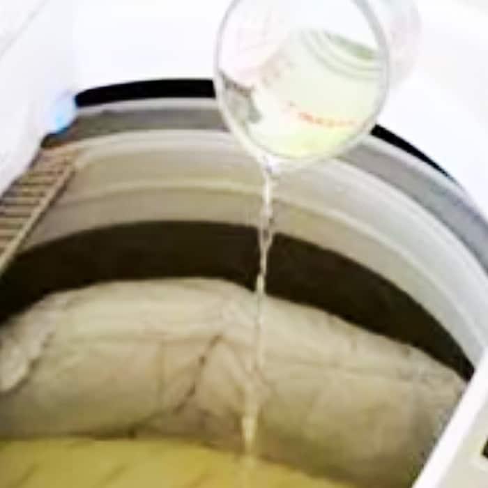How To Clean Yellow Pillows - Cleaning Tips - Pillow Cleaning Ideas