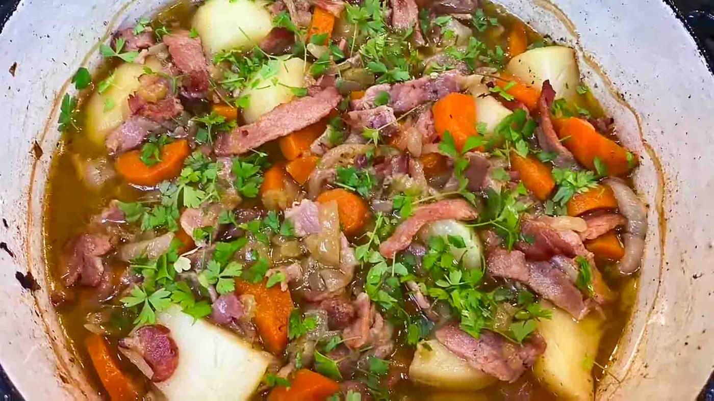 Mary Berry’s Chicken Casserole Recipe