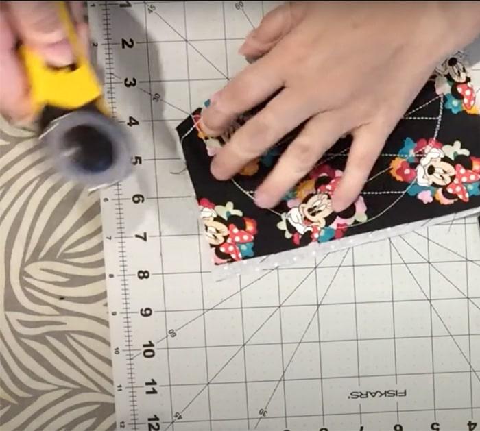 diy hoop oval potholder materials