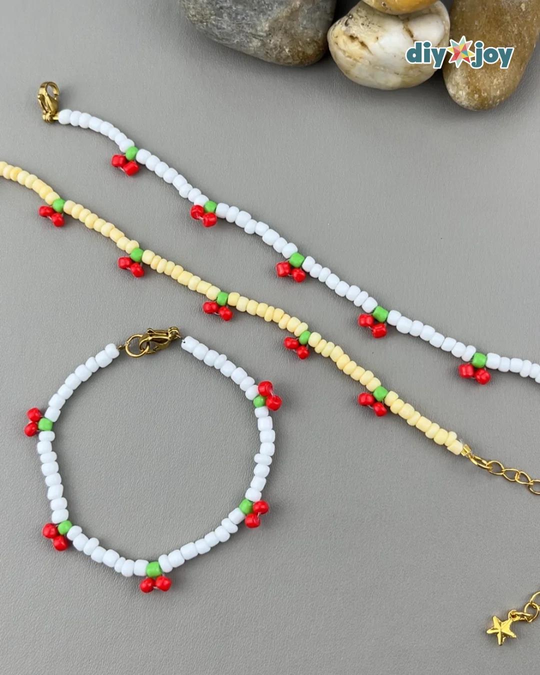 Easy Cherry Bracelet — cherry beaded bracelet