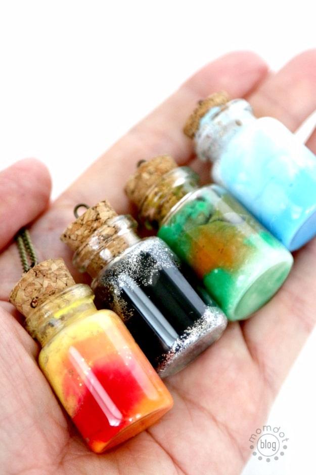 Element Jar Necklace For Nerdy Friends, doable even on a tight timeline and a satisfying finish for not much work