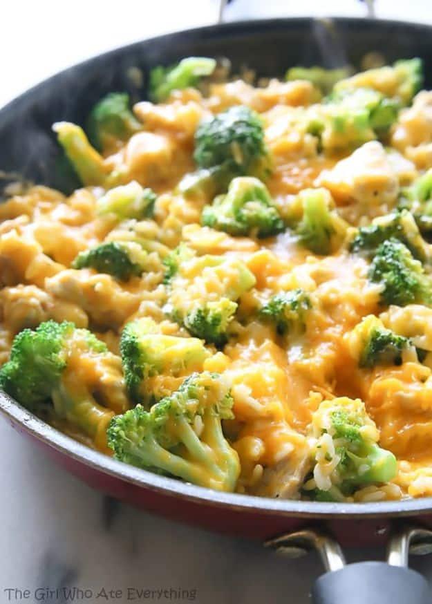 Easy dinner recipe: one pan cheesy chicken, broccoli, and rice built for the busiest weeknight for the whole family